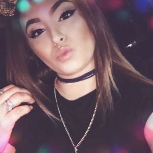 Meet your Posher, Stacey